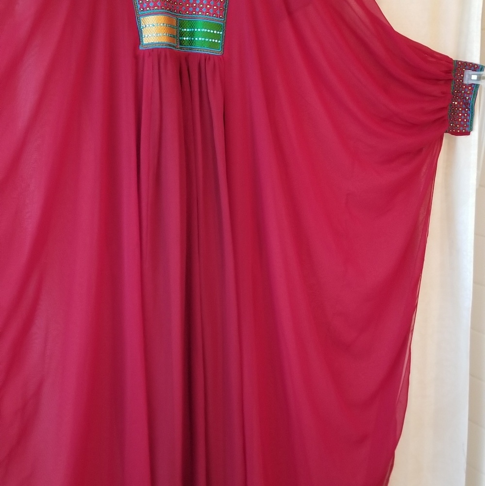 Palestinian dress